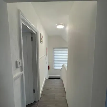 Opal - Executive London Flat Apartment